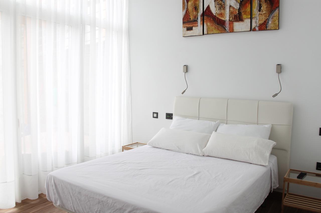 Apartamentos Turisticos Vistademar Luarca Exterior foto